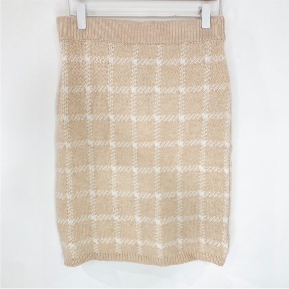 English Factory checkered knit blush pink mini shirt - Picture 1 of 5